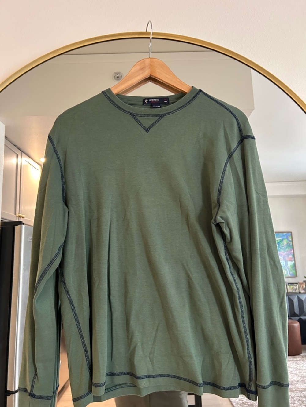 Daniel Cremieux Olive Green Crewneck Sweatshirt with Navy Stitching